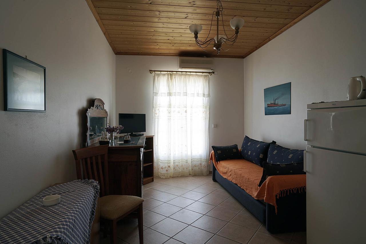 Akrotiri Hotel Platia Ammos Zewnętrze zdjęcie